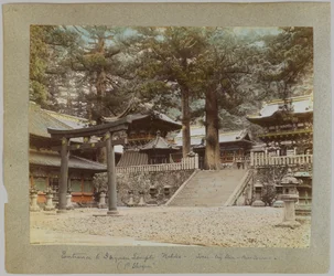 Ingang van Tōshō-gū, Nikko, Japan