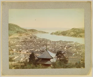 Onomichi-stad, Japan (handgekleurde zwart-wit foto)