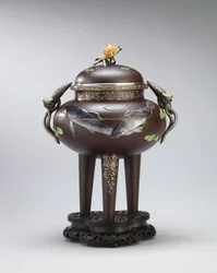 Emaille en zacht-metaal-ingezette ijzeren wierookbrander, verzegeld Koichi Shin (Takasaki Koichi), Meiji Periode