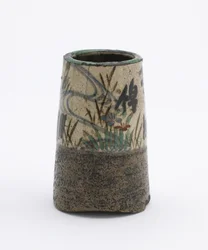 Lepelstandaard, taps toelopend cilindrisch met golvende klaverbladvoet, Kyoto, Kyoto-fu, Edo periode