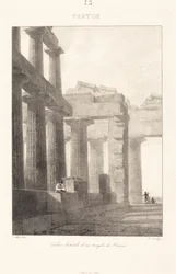 Zijgalerij van een tempel in Paestum