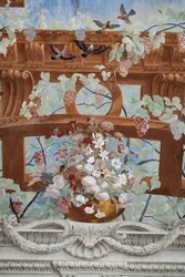 Wijnranken, druiven, bloemen en vogels (detail)