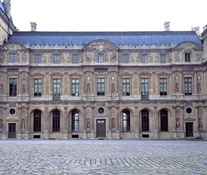 De Cour Carrée van het Louvre, gevel van het Louvre van Hendrik II (1546-1551), sculpturen van Jean Goujon (1510-1567), 1551, Parijs, Musée du Louvre