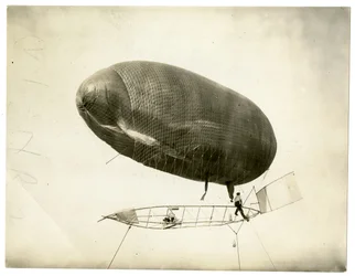 Luchtschip "California Arrow"