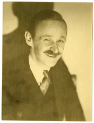 Fontaine Fox, cartoonist, "Toonesville Trolly", c.1911-28