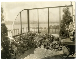 Tuin van Mevr. Regina Jais, c.1936-37