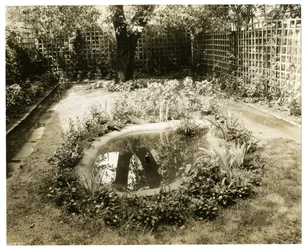Tuin van mevrouw W H Wells 265 W 11th, Greenwich Village, New York, VS, ca. 1936-37