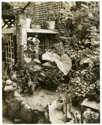 Zwembad met terras Huis van George en Mary Stonehill, Greenwich Village, New York, VS, c.1936-37