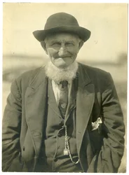 Oom Charley Sennett van Barley Bailey Island, Maine, c.1907-09