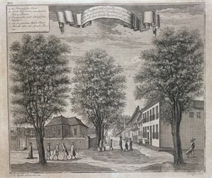 De Portugese Kerk en Chinese en Europese huizen in een straat in Batavia, uit een serie van gezichten op Batavia 