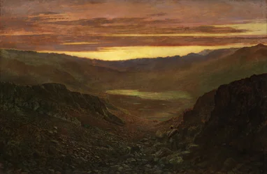 Fleetworth Hollow en Tarn vanaf Green Gable Fell bij schemering