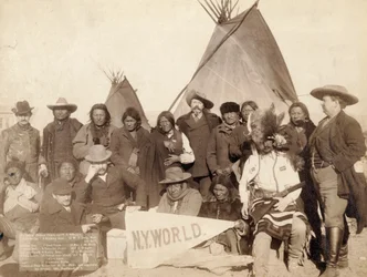 Indiaanse stamhoofden en Amerikaanse functionarissen in Pine Ridge, 1891