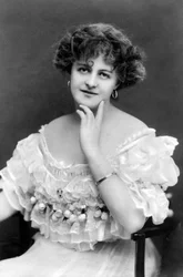 Marie Studholme 1875-1930, Engelse actrice, 1900s
