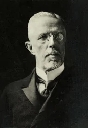 Portret van Oscar Gustave 5 , koning van Zweden, ca. 1925 (foto)