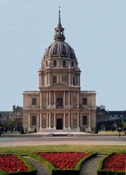 Zuidelijk uitzicht op de koepel van het Hotel des Invalides gerealiseerd door Jules Hardouin Mansart (1646-1708) op een project van Liberal Bruand. 1679-1708 Parijs