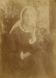 [Mevrouw Herbert Duckworth]