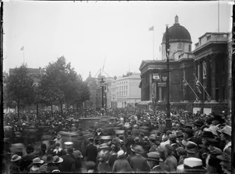 Trafalgar Square, St James, City of Westminster, Londen, 28/06/1919