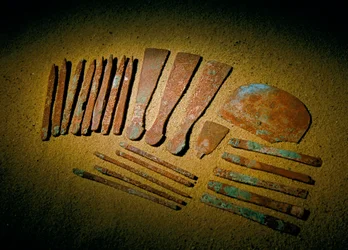 Egypte; Archeologie; Oude Koninkrijk; Saqqara, Graf van Qar, Qar, Arts, koper, gereedschap