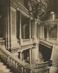 Marmeren balustrades van de trap in het Ministerie van Buitenlandse Zaken, ca. 1935