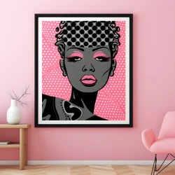 Kunstwerk van een zwarte vrouw in een roze houten lijst, die verkondigt dat ze sterk is 4