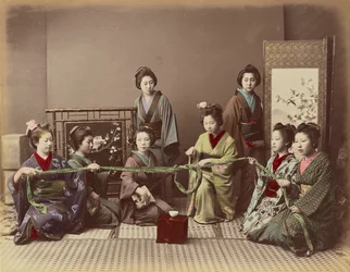 (Konkonchiki) Japans meisjesspel
