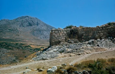 De muren van de acropolis: vindplaats van de oude stad Mycene, in de Peloponnesos (1500-1100 v.Chr.) Griekenland