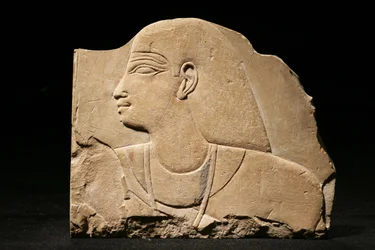 Mentu-em-hat, late 25e Dynastie-vroege 26e Dynastie, c.660-650 v.Chr. (kalksteen)