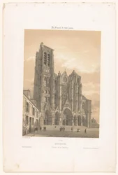 Zicht op de façade van de kathedraal in Bourges