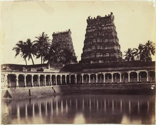 Madura. De Grote Pagode, Mootoo Alaghur en Oost-Gopurum vanuit Tank