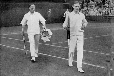 De Hertog van York en zijn dubbelpartner Wing Commander Sir Louis Greig, Wimbledon 1926