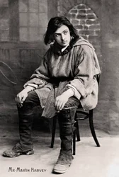 John Martin-Harvey 1863-1944, Engelse acteur, begin 20e eeuw