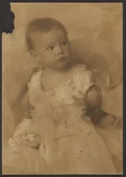 [Baby met tule].