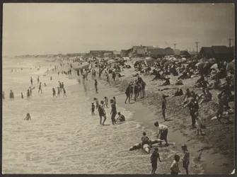 [Strandtafereel]