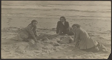 [Figuren op een strand].
