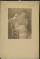 [Mevrouw Newhall]