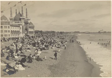 [Seaside Scene].