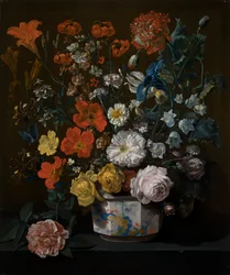 Bloemen in een Chantilly Vaas