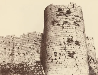 Kalaat-El-Hosn, Tweede Omheining, Exterieur, Hoektoren, zuidwest