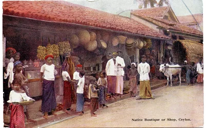 Inheemse boetiek of winkel, Ceylon, ca. 1900-20 (handgekleurde foto)
