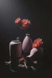 Rustig roze bloemstilleven