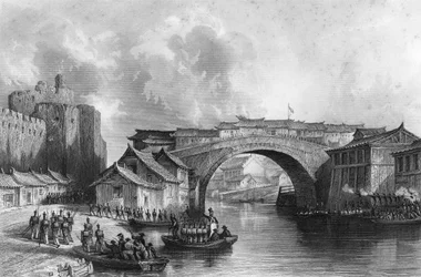 Westpoort van Ching-keang-foo Zhenjiang, China, 21 juli 1842 c1857
