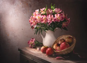 Roze bloemen en appels