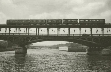 Parijs: Pont de Passy