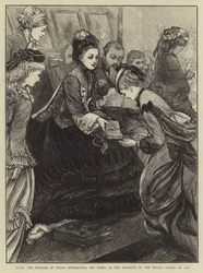 HRH de prinses van Wales reikt de prijzen uit aan de studenten van de vrouwelijke kunstschool