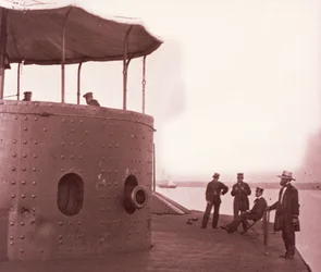 Bemanning op het dek van de USS Monitor, ca. 1862