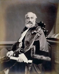 Mr. Burt, sheriff van Londen, gekleed in een scharlaken gewaad, sheriffinsigne en ketting, ca. 1865