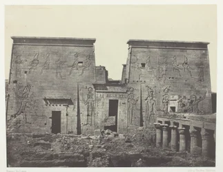 Drômos en Philônes, Grote tempel van Isis in Pilônes; Nubië, plaat 72 uit het album "Egypte, Nubië, Palestina en Syrië" (1852)