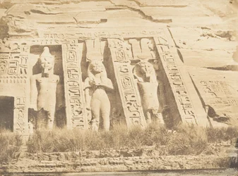 Deel van de Gevel van de Spéos van Athor, in Abousembil noordelijk deel, maart 1850