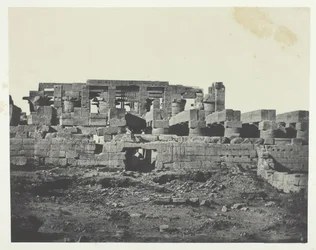 Paleis van Karnak, zuidelijke ingang van de hypostyle zaal, Thebe, 1849-51, gedrukt 1852