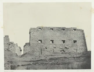 Palais de Karnak, Grands Pylones du Sud-Ouest, Thebe